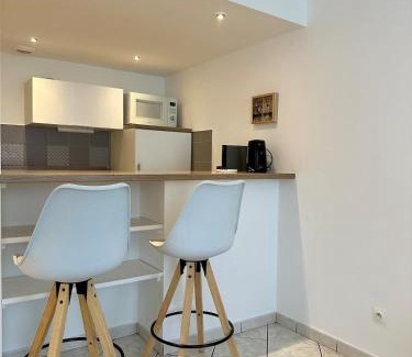 Saint-Pierre - Rene II - Bonsecours Apartamento | La Tannière - 4 à 6 personnes - Lit KingSize - Proche Gare