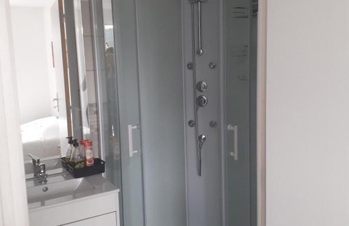 Paroy-sur-Tholon Apartamento | La terrasse