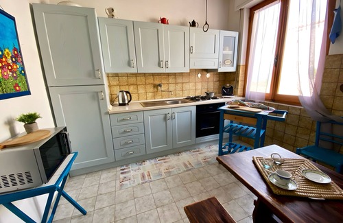 Sa Rocca Tunda Apartamento | La Terrazza - Apartment with Sea View Terrace for Families Seeking Relaxation