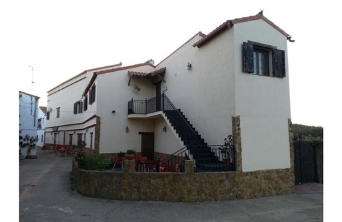 La Codosera Apartamento | Apartamento La Tojera con WiFi gratis, BBQ, piscina, ideal para familias