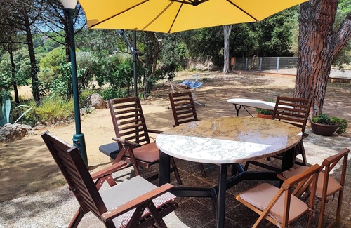 Canoves Villa | La Torre de La Garriga, a 30 minutos de Barcelona. Villa con piscina y barbacoa.