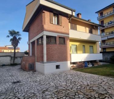 Magenta Apartamento | La Torre di cry & cry