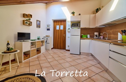 Riva del Garda Apartamento | Apartamento La Torretta-centro histórico-wi-fi y aparcamiento gratuito
