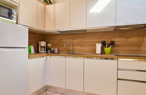 Riva del Garda Apartamento | Apartamento La Torretta-centro histórico-wi-fi y aparcamiento gratuito