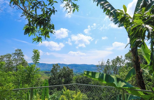 Coatepeque Villa | La toscana farm