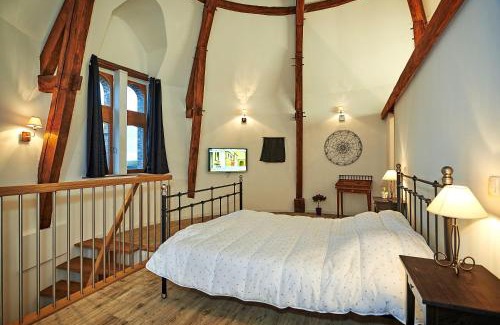 Champrond-en-Gatine Casa | La Tour D Aligre