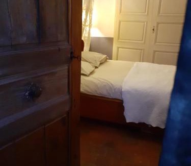 Montluel Cama Y Desayuno | La Tour Mandot