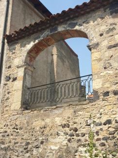 Saint-Saturnin Cama Y Desayuno | La Tour Noble