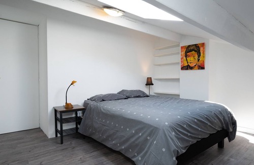 Saint-Julien-du-Serre Casa | La Trêve - Maison avec Piscine