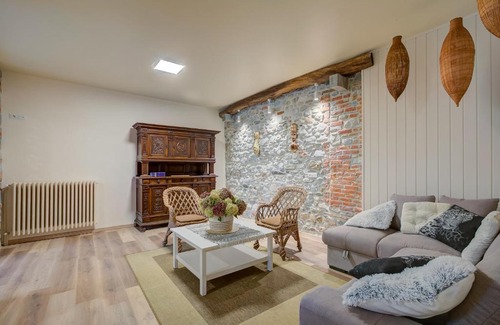 Gavirate Casa | La Valbinella Few Meters From Varese Lake - Happy Rentals