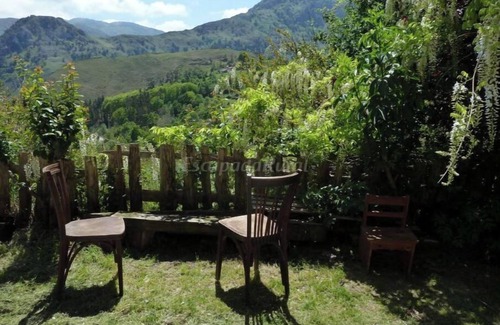 Penamellera Alta Casa | Casa Rural La Valleja idea para grupos frente a Los Picos de Europa