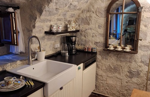 Saint-Alban-sous-Sampzon Apartamento | La Vialle: Studio in the Ardèche France with pool, near Pont d'Arc
