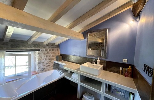 Saint-Flour Otro | La Vigne: modernized farmhouse from 1882, incl. swimming pool (from August 2025)