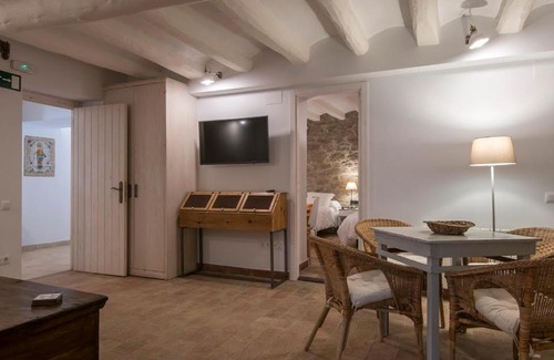 Castellnou de Bages Apartamento | La Vila d'Argençola - Apartamentos
