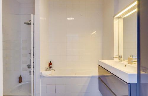 Chartrons Casa | La Villa 4 You - Maison avec piscine à Bordeaux