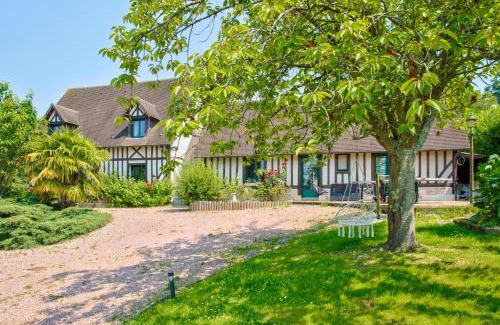 Saint-Gatien-des-Bois Casa | La Villa Charlie - 7 Bedrooms - Saint-Gatien-Des-Bois