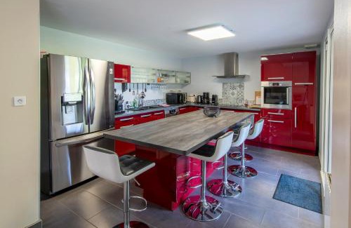 Verrie Casa | La Villa d'Elvine - Maison avec grand jardin