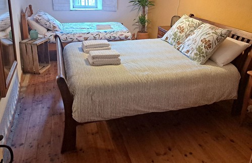 Ozillac Casa | The Villa of Letters - sleeps 14