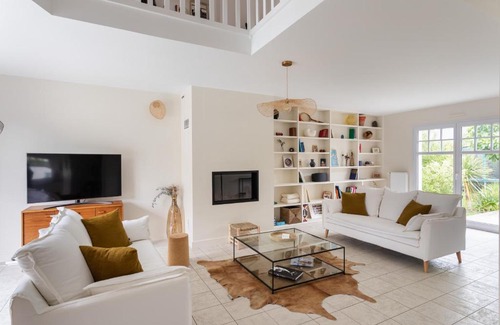 Dinard Casa | La Villa des Rochettes - Charmante maison avec piscine et jardin