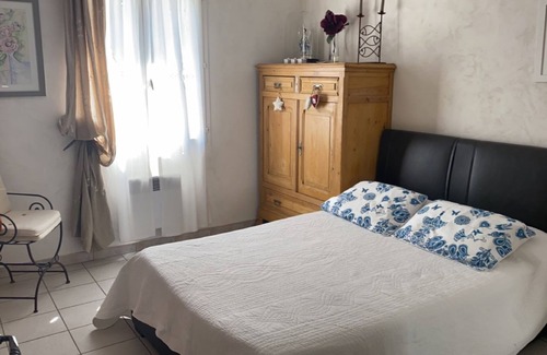 Monteux Villa | La Villa des Sourires SWIMMING POOL / SPA / SAUNA / CLIM