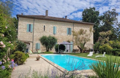 Le Passage Cama Y Desayuno | La Villa du Portail