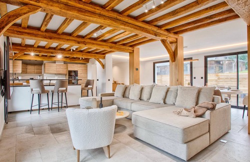 Saint-Gatien-des-Bois Casa | La Villa Charlie - 7 Bedrooms - Saint-Gatien-Des-Bois