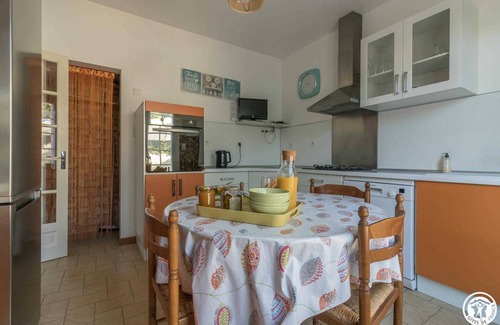 Frouzins Casa | La Villa - FROUZINS - Gîte