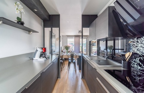 Riou - Petit Juas - Av de Grasse Apartamento | La Villa Gauguin - Dos Habitaciones Piso, Capacidad 6