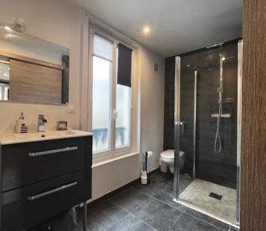 Blonville-sur-Mer Apartamento | La Villa l'Oiseau Bleu proche de la plage et de Deauville ! Awards 2025