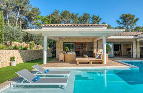 Opio Casa | la villa miel