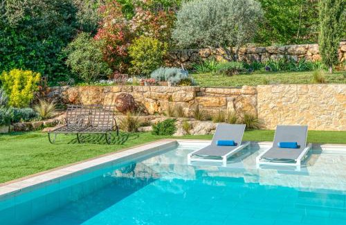Opio Casa | la villa miel