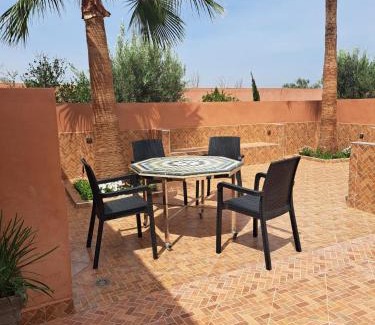 Issen Casa | La Villa Olive