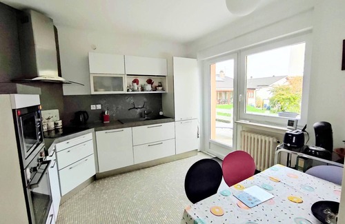 Amneville Casa | La Villa Sainte-rose: Gîte 3 Chambres Avec Jardin à 5 min de la Cité des Loisirs
