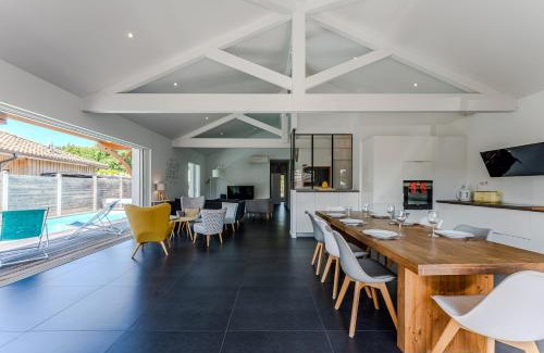 Gujan-Mestras Casa | La villa Sirelis piscine et spa