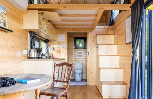 Alora Casa | La Vista Huma by Tiny Away