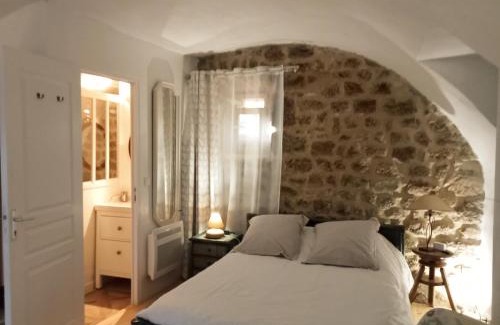 Saint-Cyr Casa | "La Voûte de Pierre" Gîte indépendant