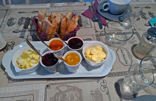 Saint-Antoine-l'Abbaye Cama Y Desayuno | La Voureyline