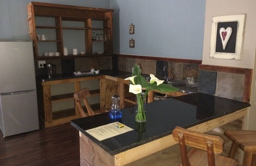 Lanseria Casa | La Vue Guest Lodge and Function Venue