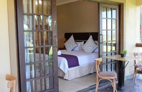 Lanseria Casa | La Vue Guest Lodge and Function Venue