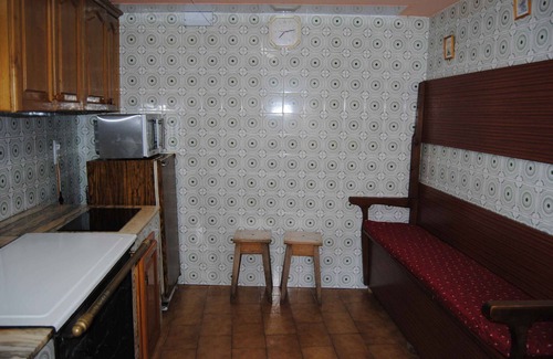 Ponga Casa | Casa La Xiana En La Falda Norte del Tiatordos (Asturias)