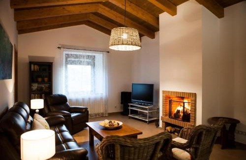 La Vall d'en Bas Casa | La Xiquella, formatges artesans i masoveria