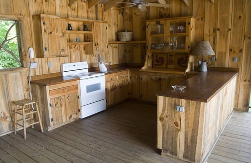 Saluda Casa | Unplug, Enjoy This Appalachia Area Retreat