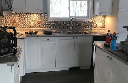 Central Alberta Cabina | Lac Ste. Anne - Cozy All season cabin 100 meters from the lake!