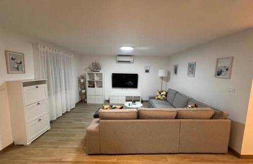 Ratac Apartamento | Lady Di
