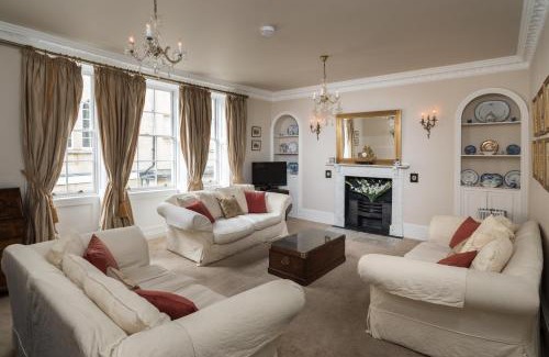 Upper Town Casa | Lady Margaret's
