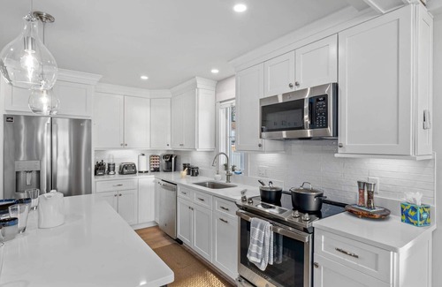 Laconia Casa | Lady of The Lake