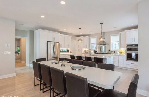 Michigan City Casa | Lady Of The Lake at Beachwalk Resort Stunning New Construction