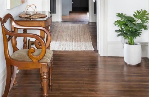 West Hobart Casa | Lady Victoria