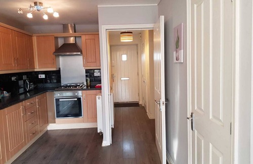 Grimsby Casa | Ladysmith Complex (8 Bedrooms) - Serviced Accomodation