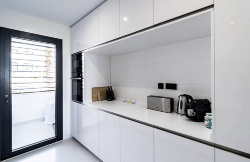 Estepona Apartamento | LAE23i- Modern apartment in Luxury urbanisation